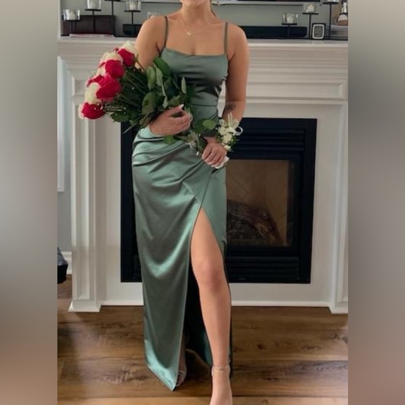 Windsor Prom Dress - Picture 7 of 7